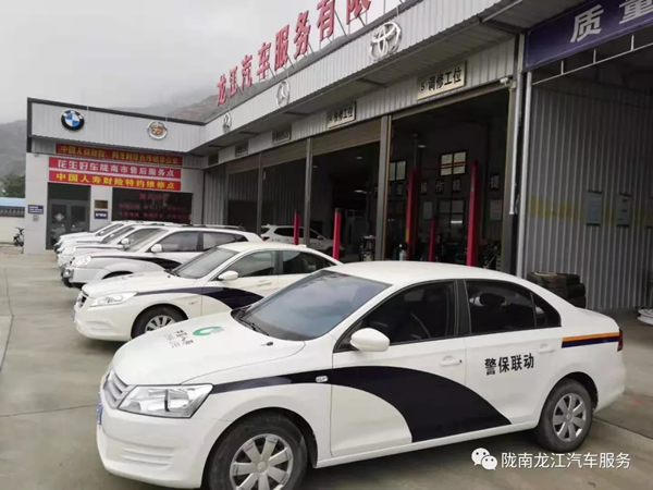 金錘鈑金，銀槍噴漆！龍江汽修值得信賴！